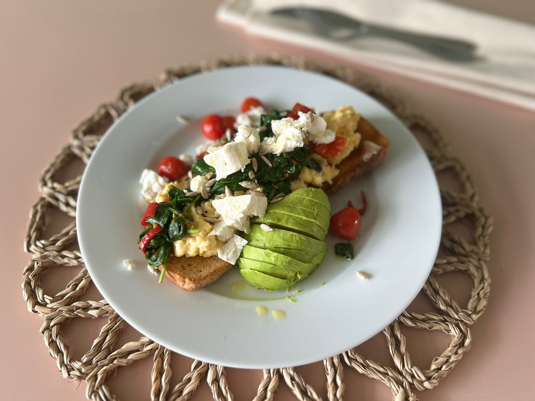 California Scrambled Eggs